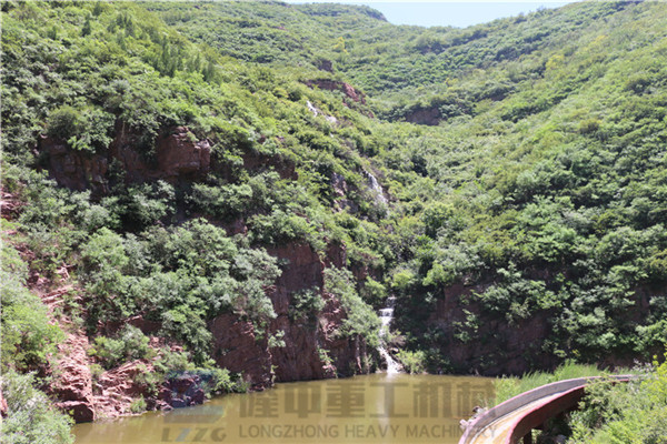 “荷風送香氣，竹露滴清響”洛陽隆中重工2019年度員工旅游活動--登封大熊山仙人谷一日游